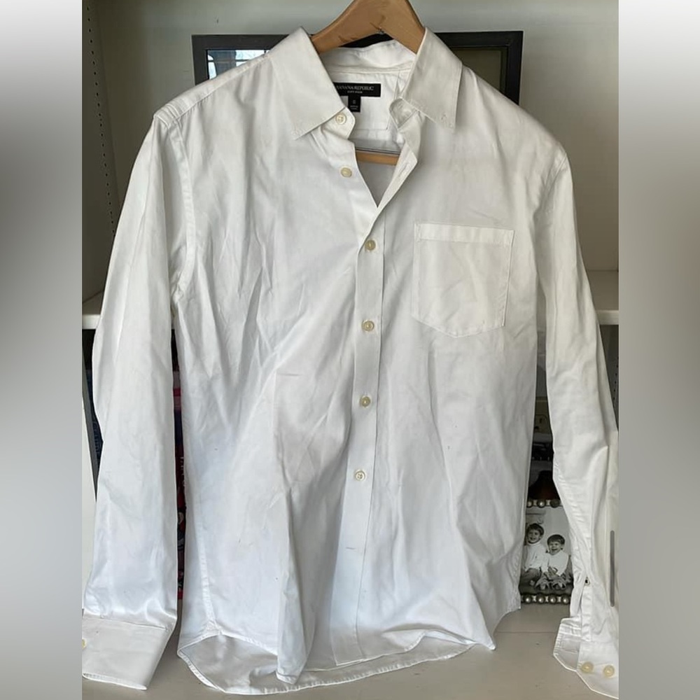 Men’s Banana Republic white dress button down.